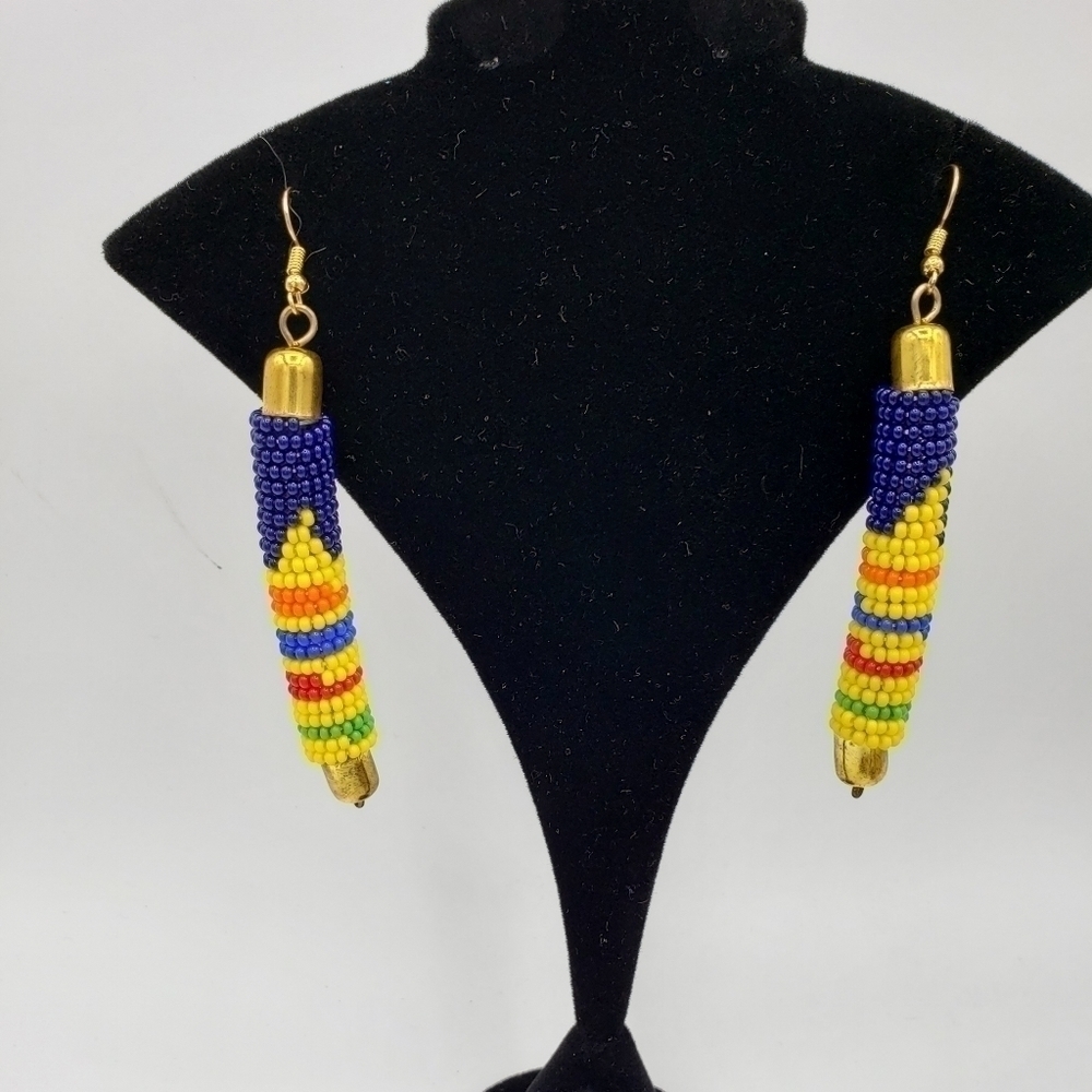 (Bonus Jewelry included ‼️) Genuine Maasai Handmade Beaded Earrings